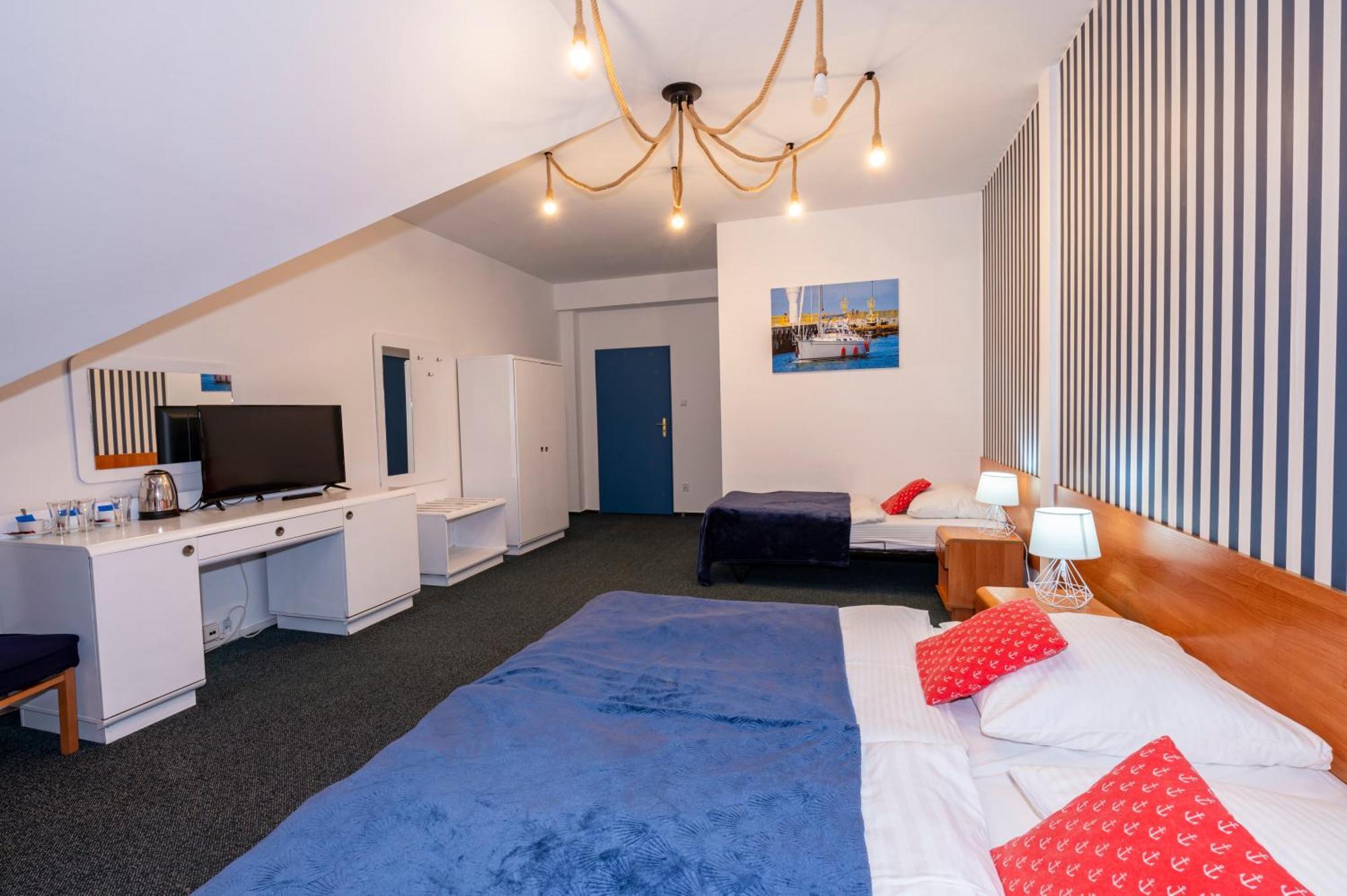 Przystan Resort&restaurant Bed & Breakfast 3*